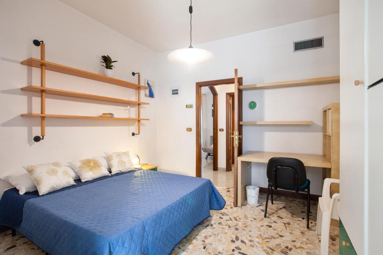 Pane & Pomodoro Beach Roomy Flat Bari Exterior photo