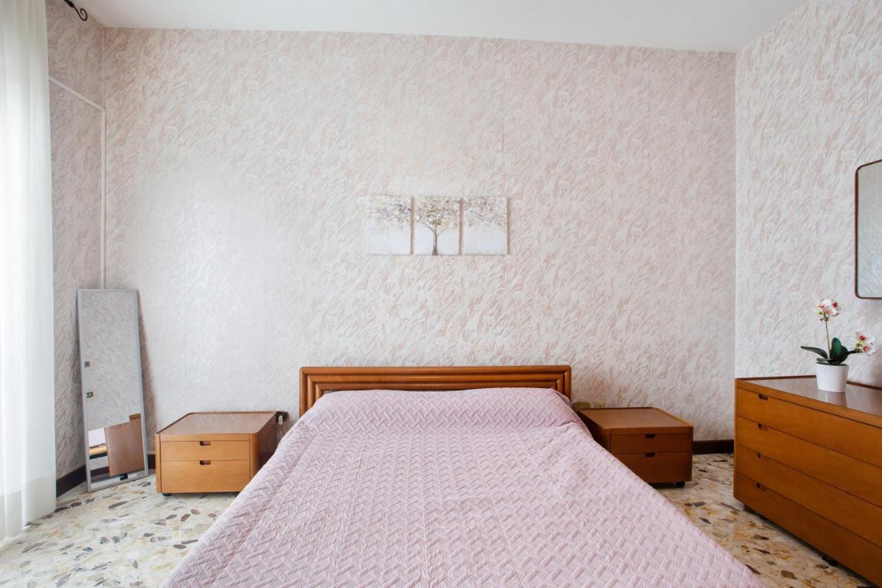 Pane & Pomodoro Beach Roomy Flat Bari Exterior photo