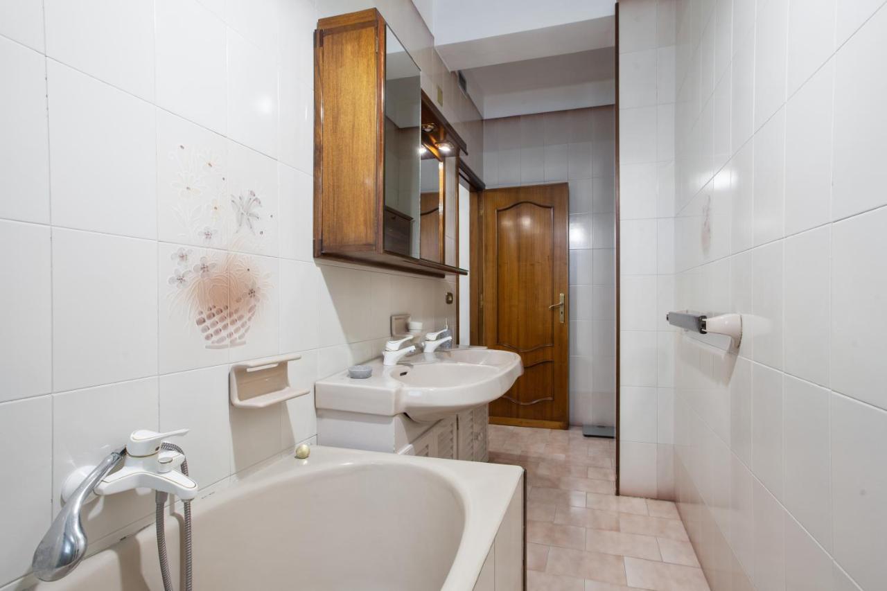 Pane & Pomodoro Beach Roomy Flat Bari Exterior photo