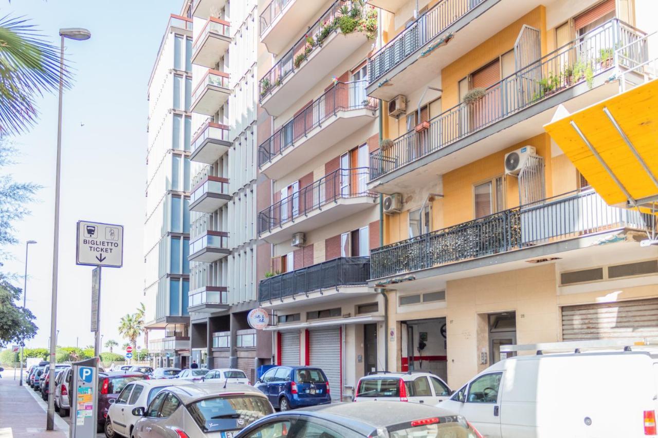Pane & Pomodoro Beach Roomy Flat Bari Exterior photo
